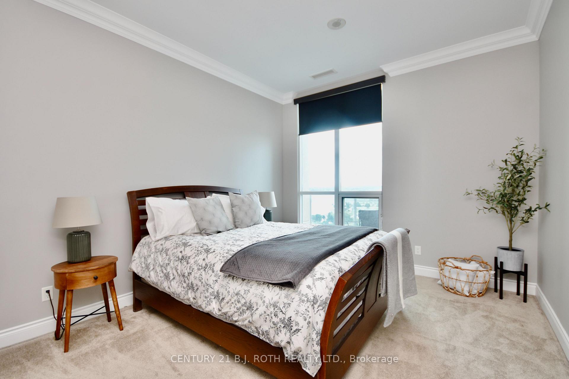 Photo 10 of Unit PH11, 37 Ellen Street, Barrie, City Centre — HOMEH