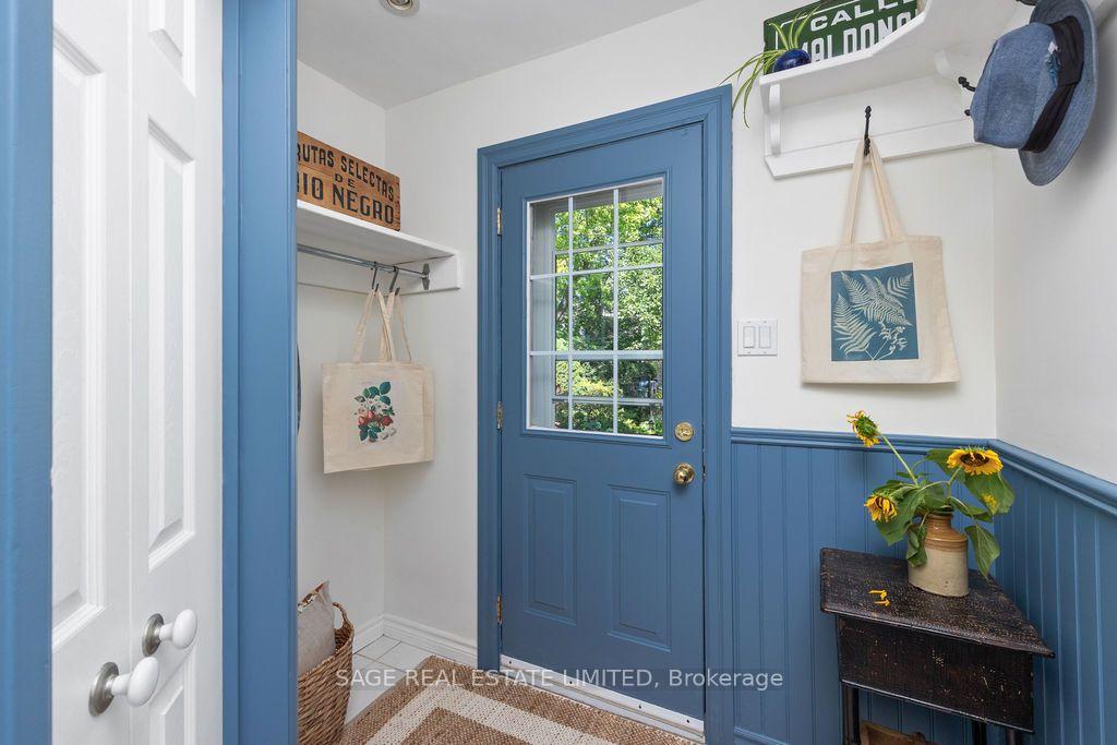 Photo 14 of 90 Methuen Avenue, Toronto, Lambton Baby Point — HOMEH