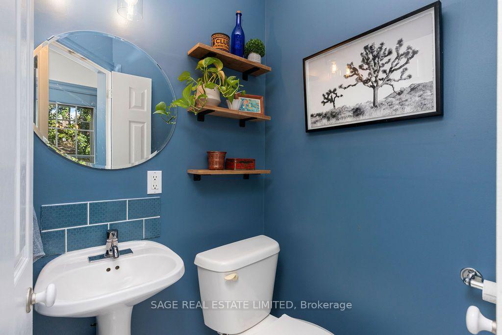 Photo 15 of 90 Methuen Avenue, Toronto, Lambton Baby Point — HOMEH