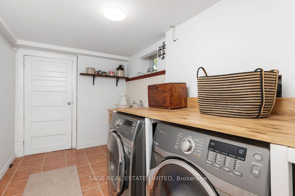 Photo 27 of 90 Methuen Avenue, Toronto, Lambton Baby Point — HOMEH