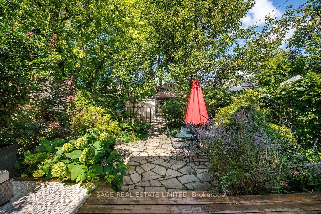 Photo 33 of 90 Methuen Avenue, Toronto, Lambton Baby Point — HOMEH