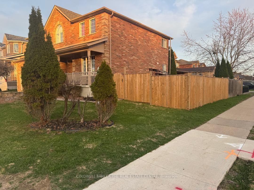 Photo 2 of 229 Sproule Drive, Barrie, Edgehill Drive — HOMEH