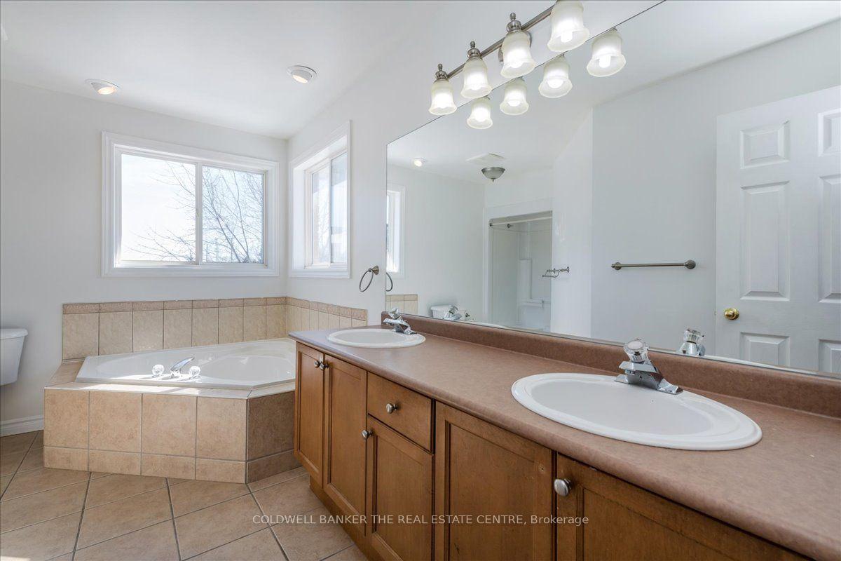 Photo 17 of 229 Sproule Drive, Barrie, Edgehill Drive — HOMEH