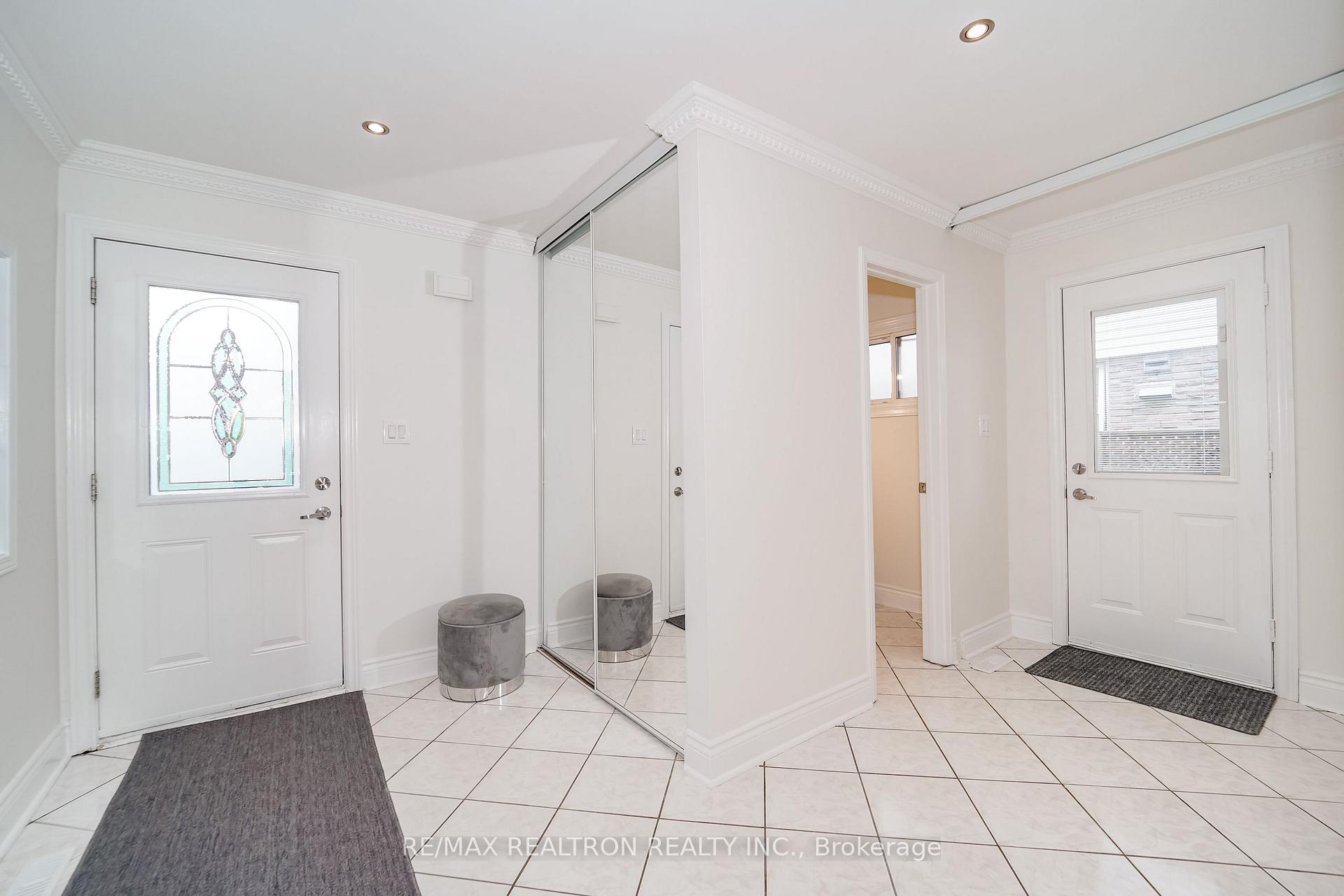 Photo 4 of 107 Purvis Crescent, Scarborough, Malvern — HOMEH