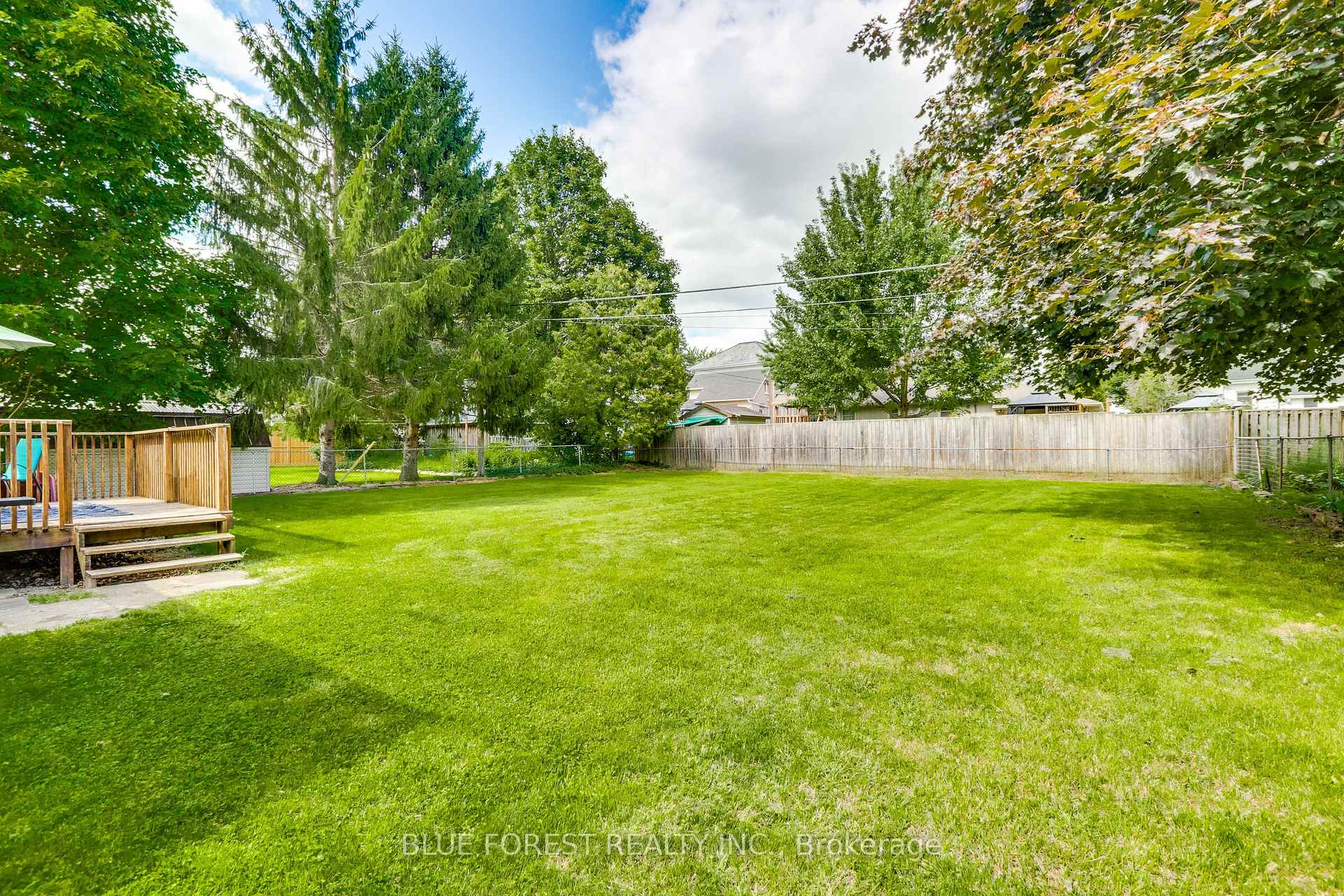 Photo 29 of 75 Pine Street E, Aylmer — HOMEH