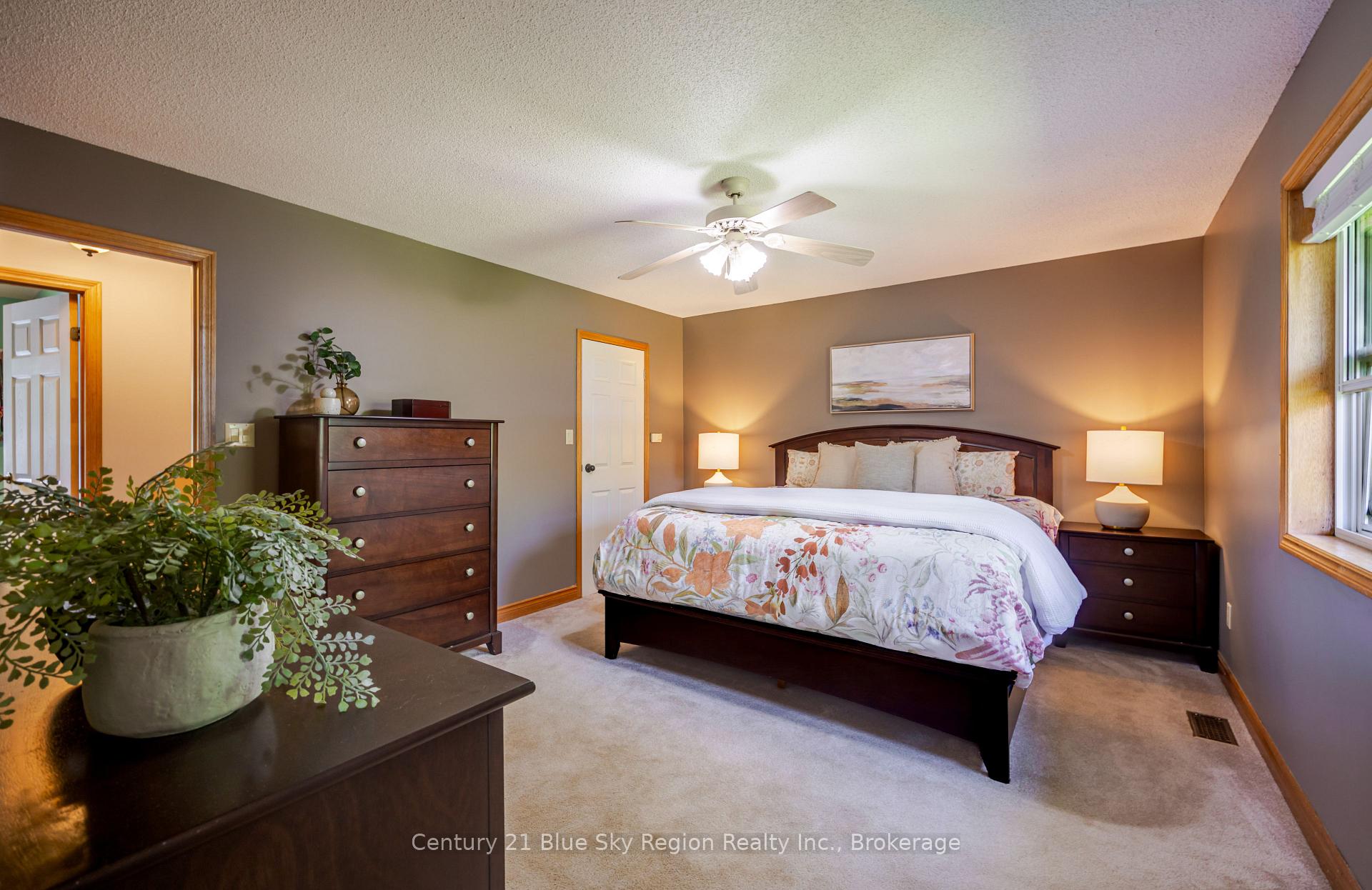 Photo 20 of 44 Springdale Drive, North Bay, Airport — HOMEH
