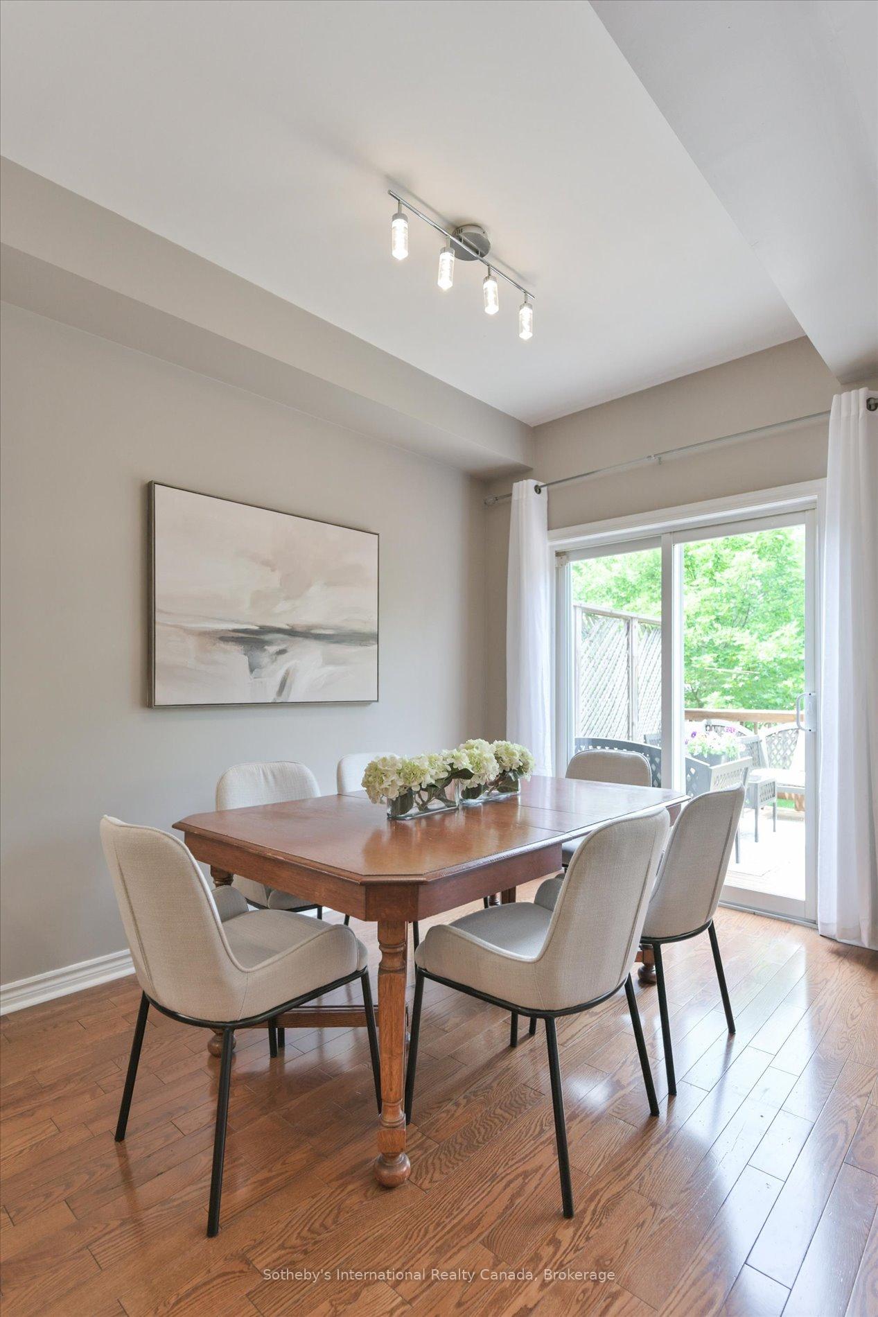 Photo 15 of Unit 41, 300 Ravineview Way, Oakville, Wedgewood Creek — HOMEH