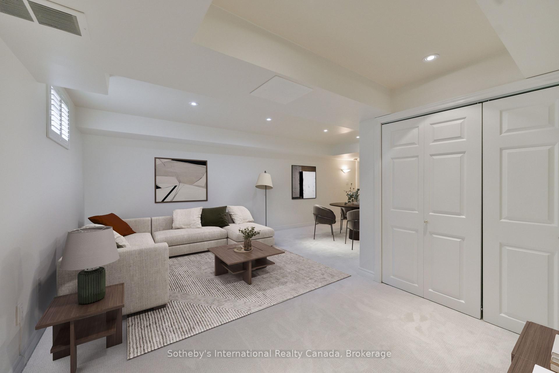Photo 39 of Unit 41, 300 Ravineview Way, Oakville, Wedgewood Creek — HOMEH