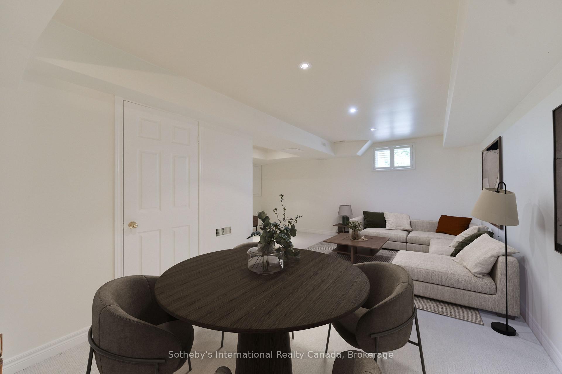 Photo 40 of Unit 41, 300 Ravineview Way, Oakville, Wedgewood Creek — HOMEH
