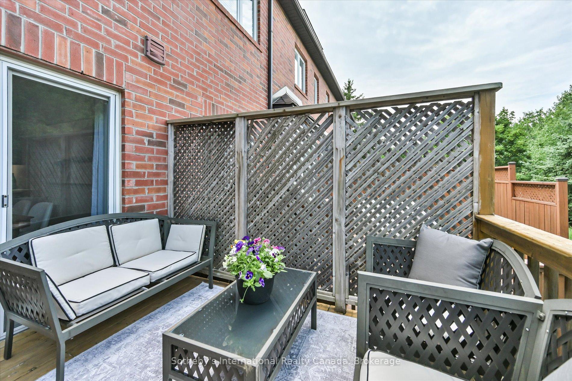 Photo 43 of Unit 41, 300 Ravineview Way, Oakville, Wedgewood Creek — HOMEH