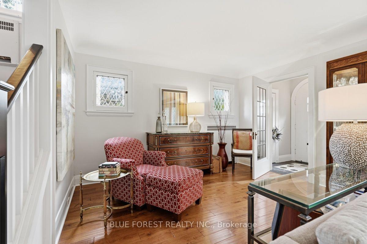 Photo 7 of 224 Base Line Road E, London, South G — HOMEH