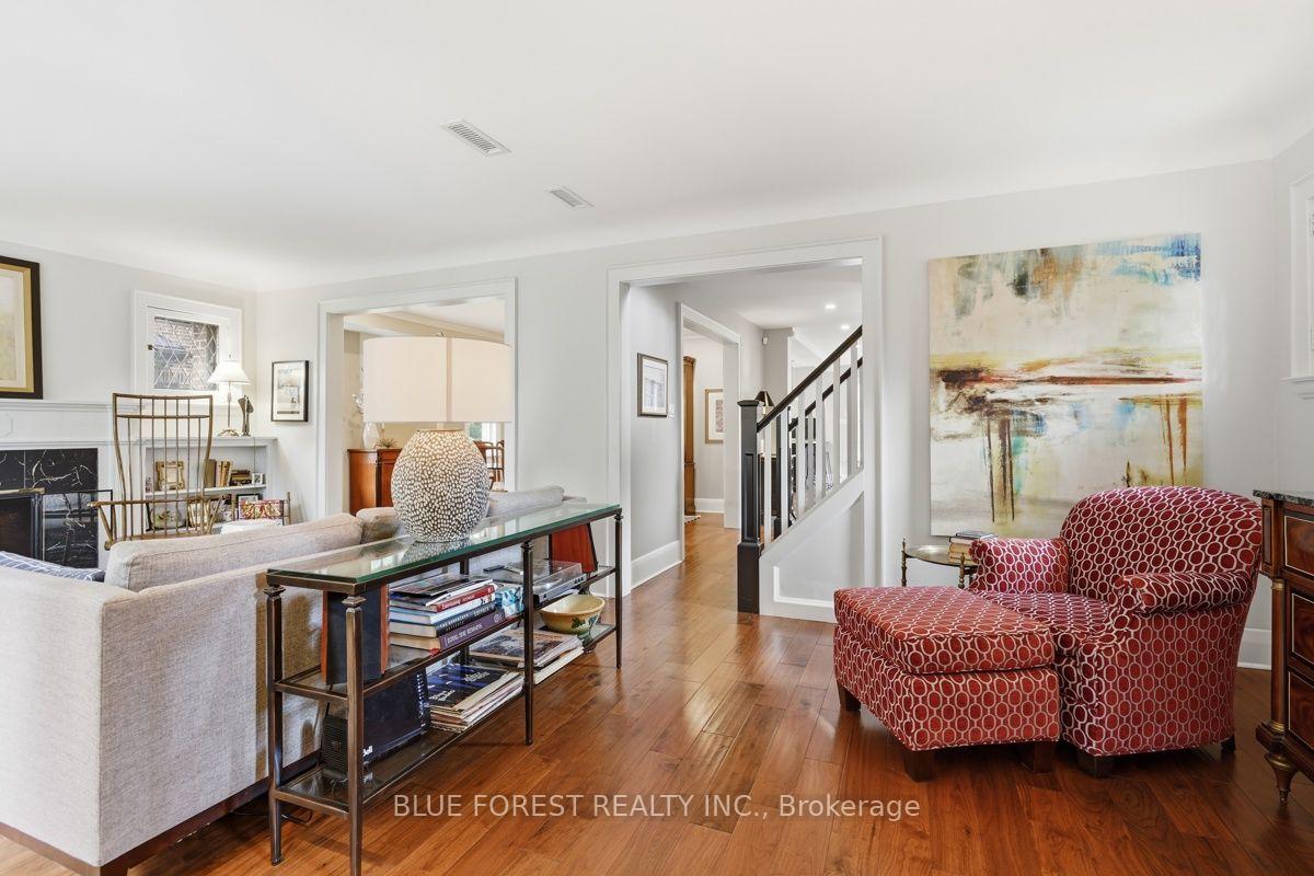 Photo 8 of 224 Base Line Road E, London, South G — HOMEH
