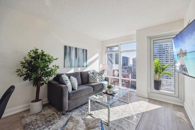 Photo 3 of Unit 2601, 2191 Yonge Street, Toronto, Mount Pleasant West — HOMEH
