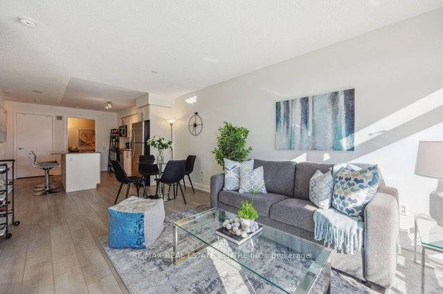 Photo 5 of Unit 2601, 2191 Yonge Street, Toronto, Mount Pleasant West — HOMEH