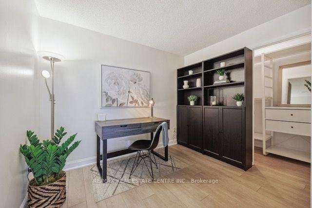 Photo 7 of Unit 2601, 2191 Yonge Street, Toronto, Mount Pleasant West — HOMEH