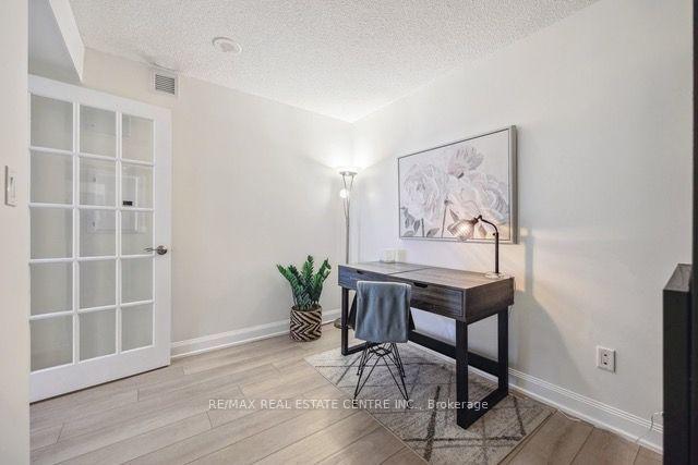 Photo 8 of Unit 2601, 2191 Yonge Street, Toronto, Mount Pleasant West — HOMEH