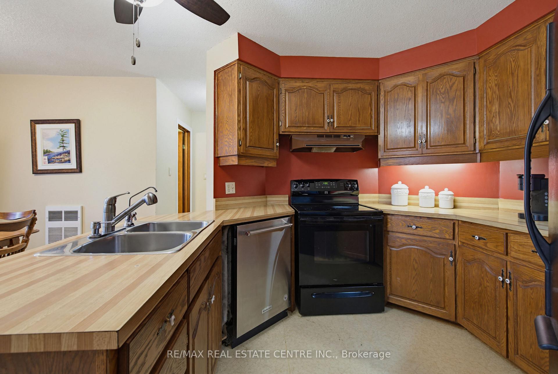 Photo 10 of 294052 8th Line, Amaranth, Rural Amaranth — HOMEH
