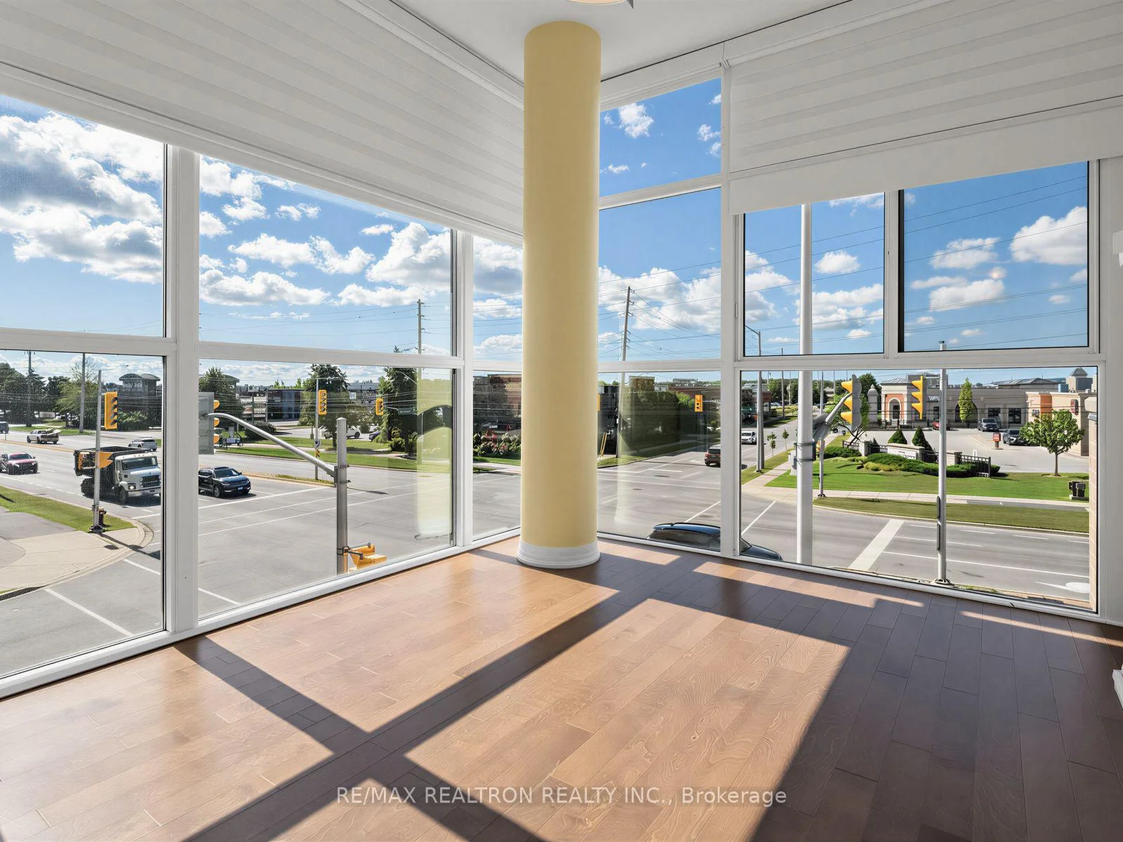 Photo 15 of Unit 209, 1940 Ironstone Drive, Burlington, Uptown — HOMEH