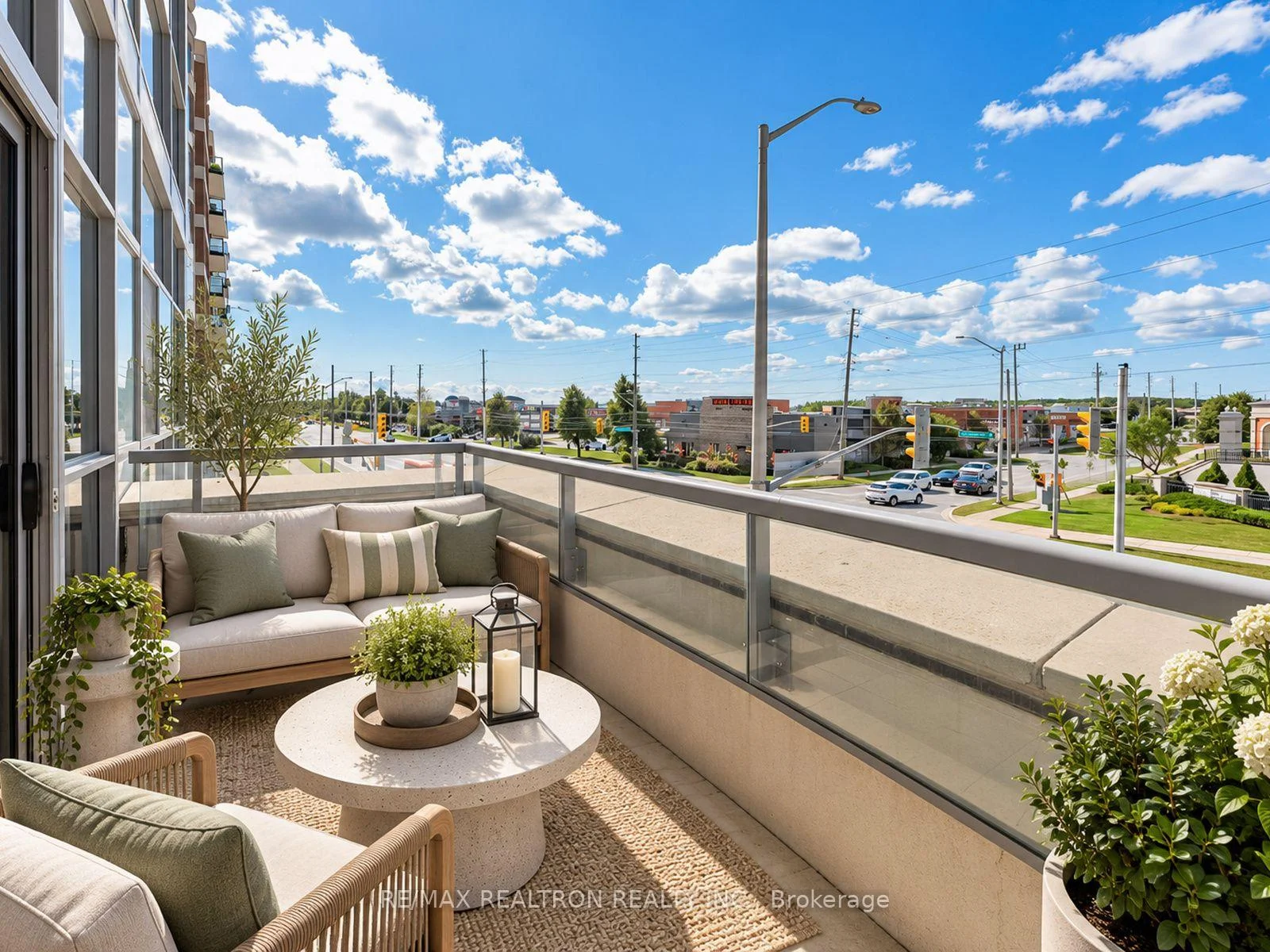 Photo 38 of Unit 209, 1940 Ironstone Drive, Burlington, Uptown — HOMEH
