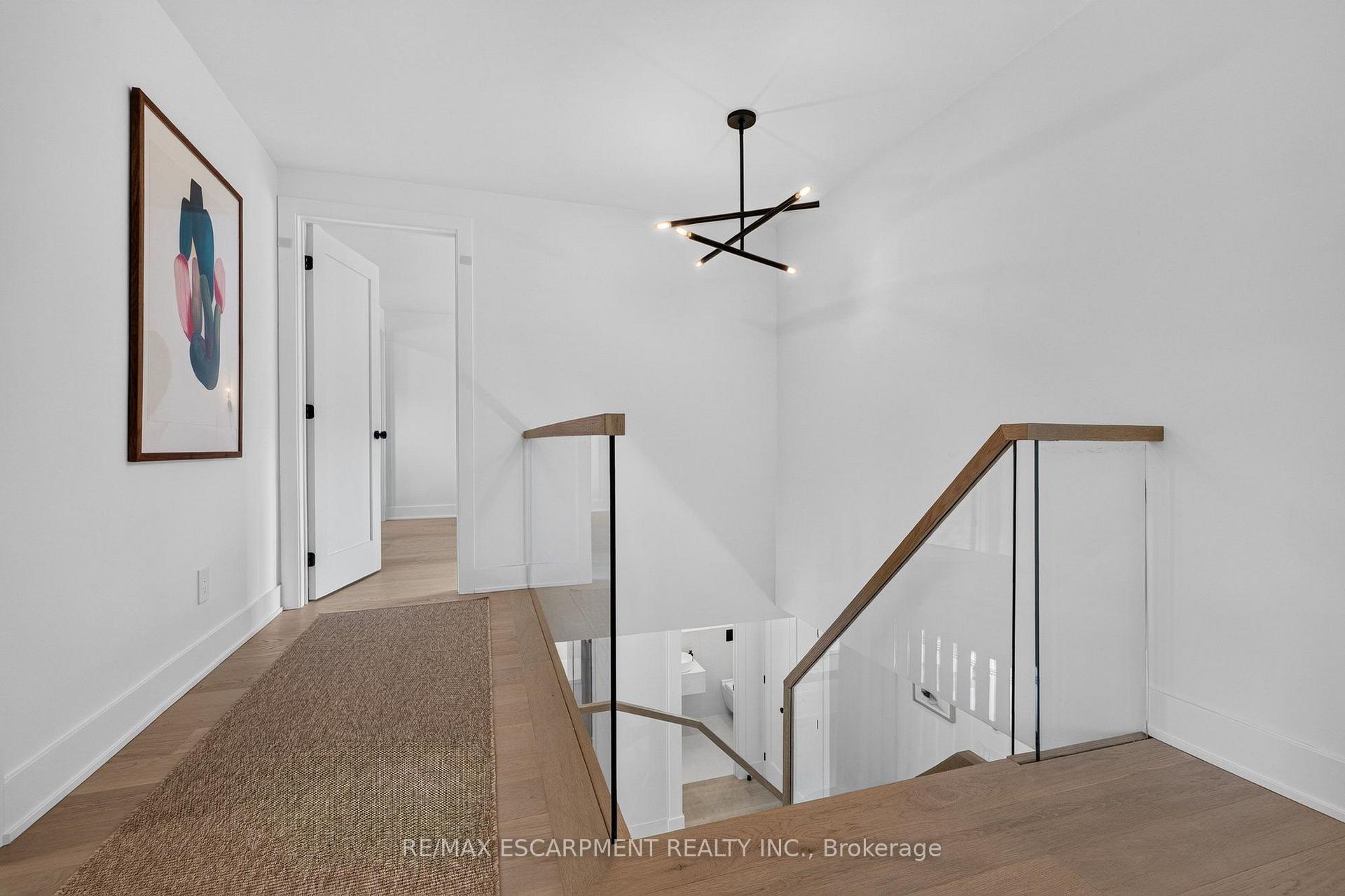 Photo 22 of 429 Claremont Crescent, Oakville, Ford — HOMEH