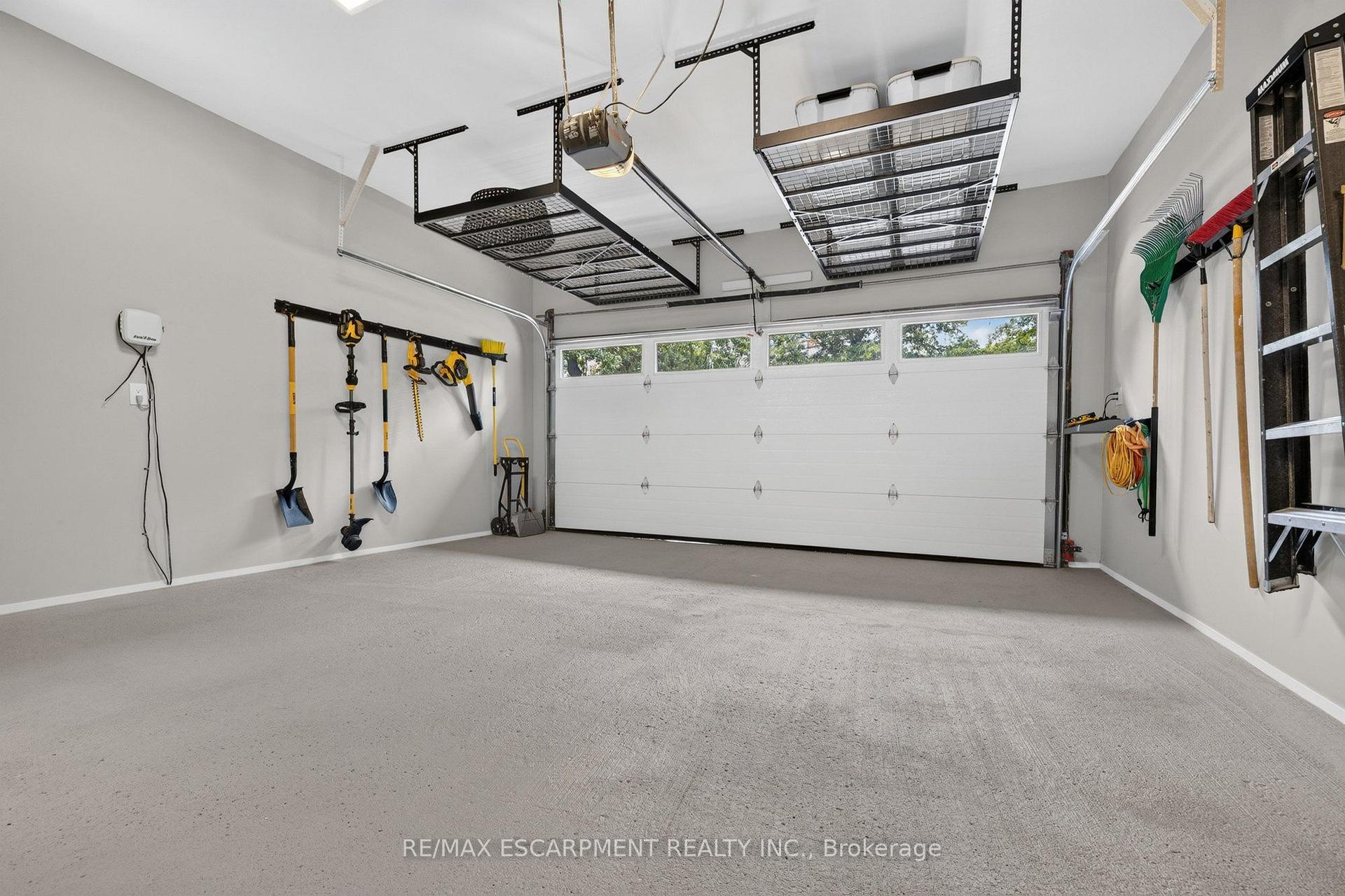 Photo 43 of 429 Claremont Crescent, Oakville, Ford — HOMEH