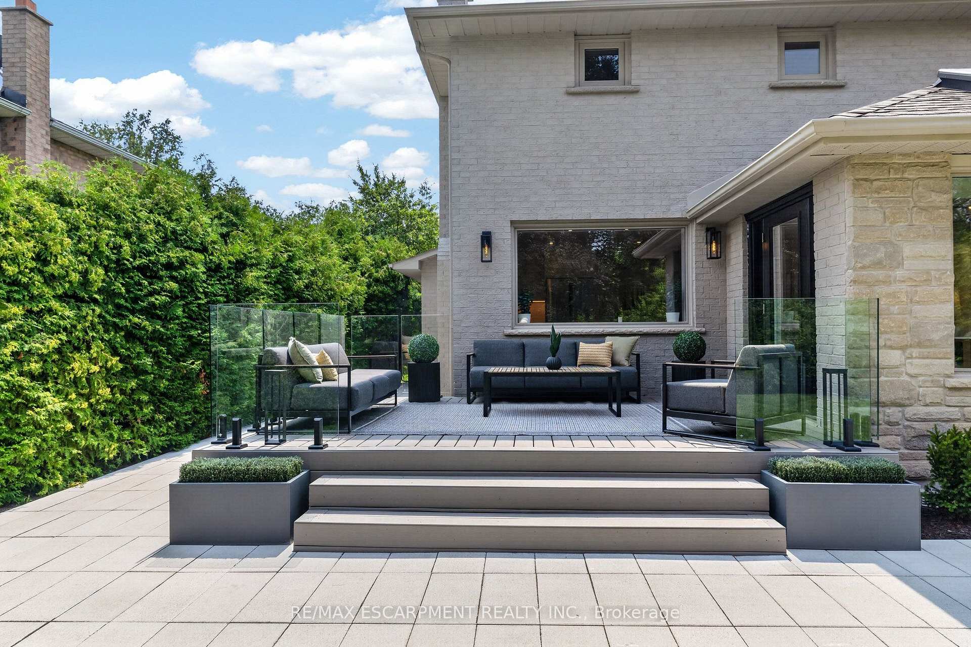 Photo 46 of 429 Claremont Crescent, Oakville, Ford — HOMEH