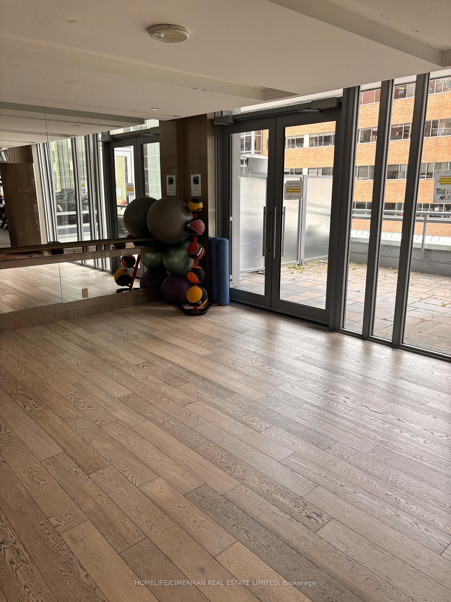 Photo 33 of Unit 3401, 89 Dunfield Avenue, Toronto, Mount Pleasant West — HOMEH