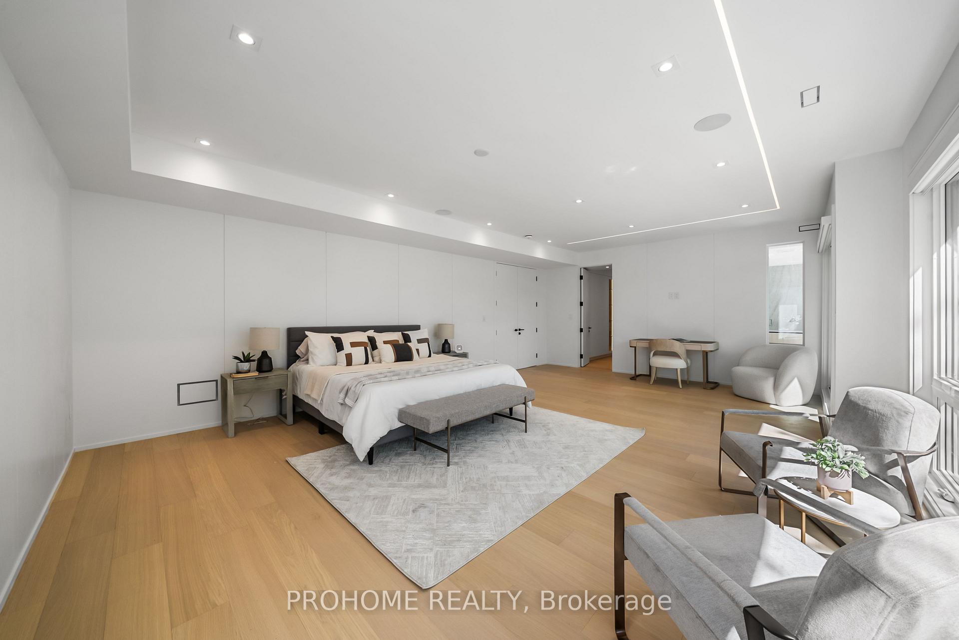 Photo 28 of 15 Aldershot Crescent, North York, St. Andrew-Windfields — HOMEH