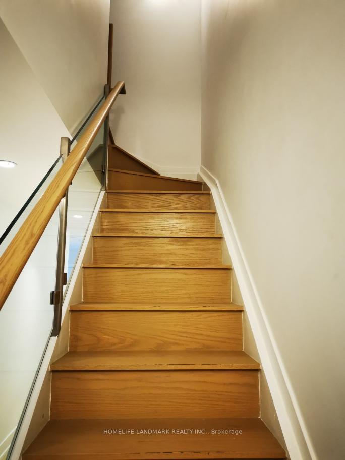Photo 8 of Unit 506, 7 Grenville Street, Toronto, Bay Street Corridor — HOMEH