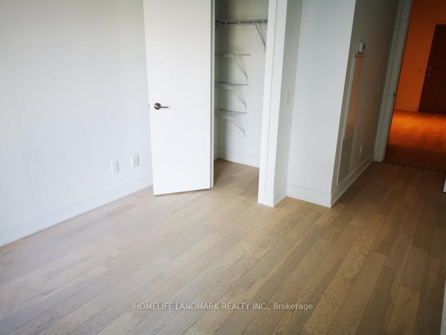 Photo 9 of Unit 506, 7 Grenville Street, Toronto, Bay Street Corridor — HOMEH