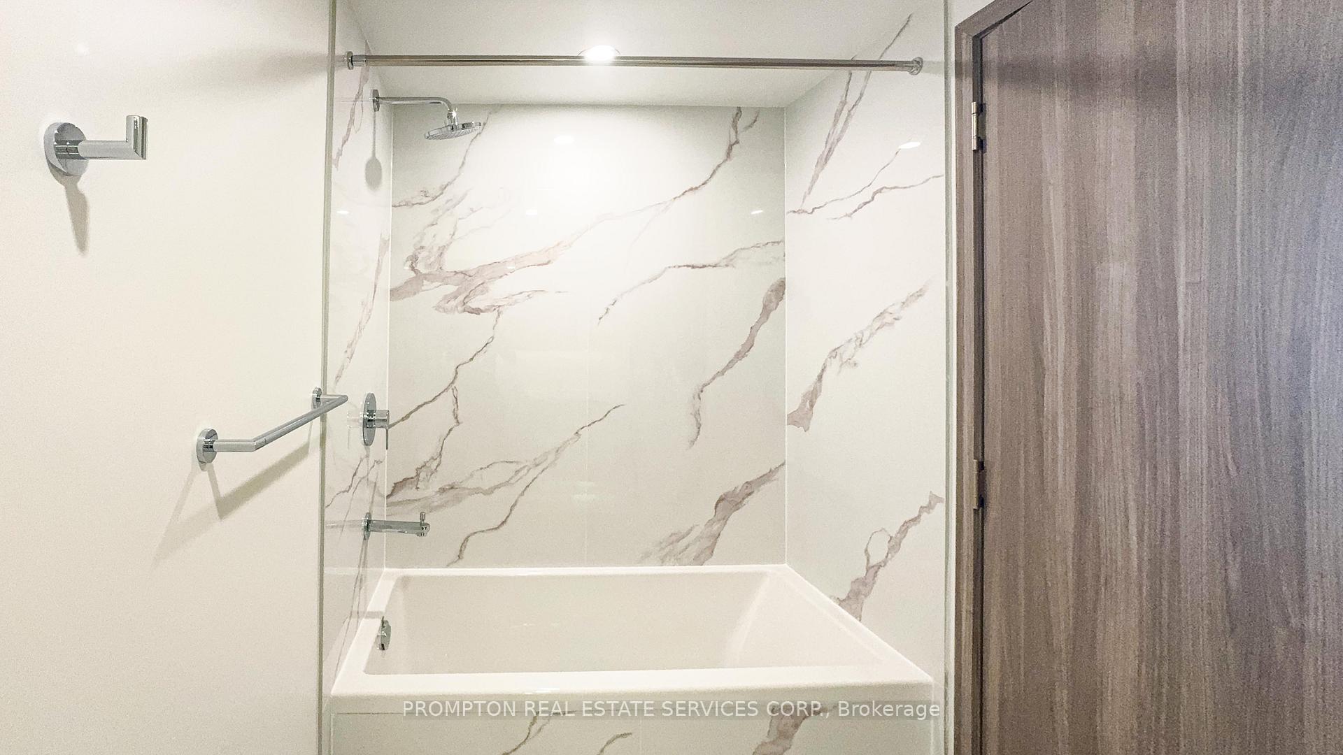 Photo 19 of Unit 3205, 1 Concord Cityplace Way, Toronto, Waterfront Communities — HOMEH