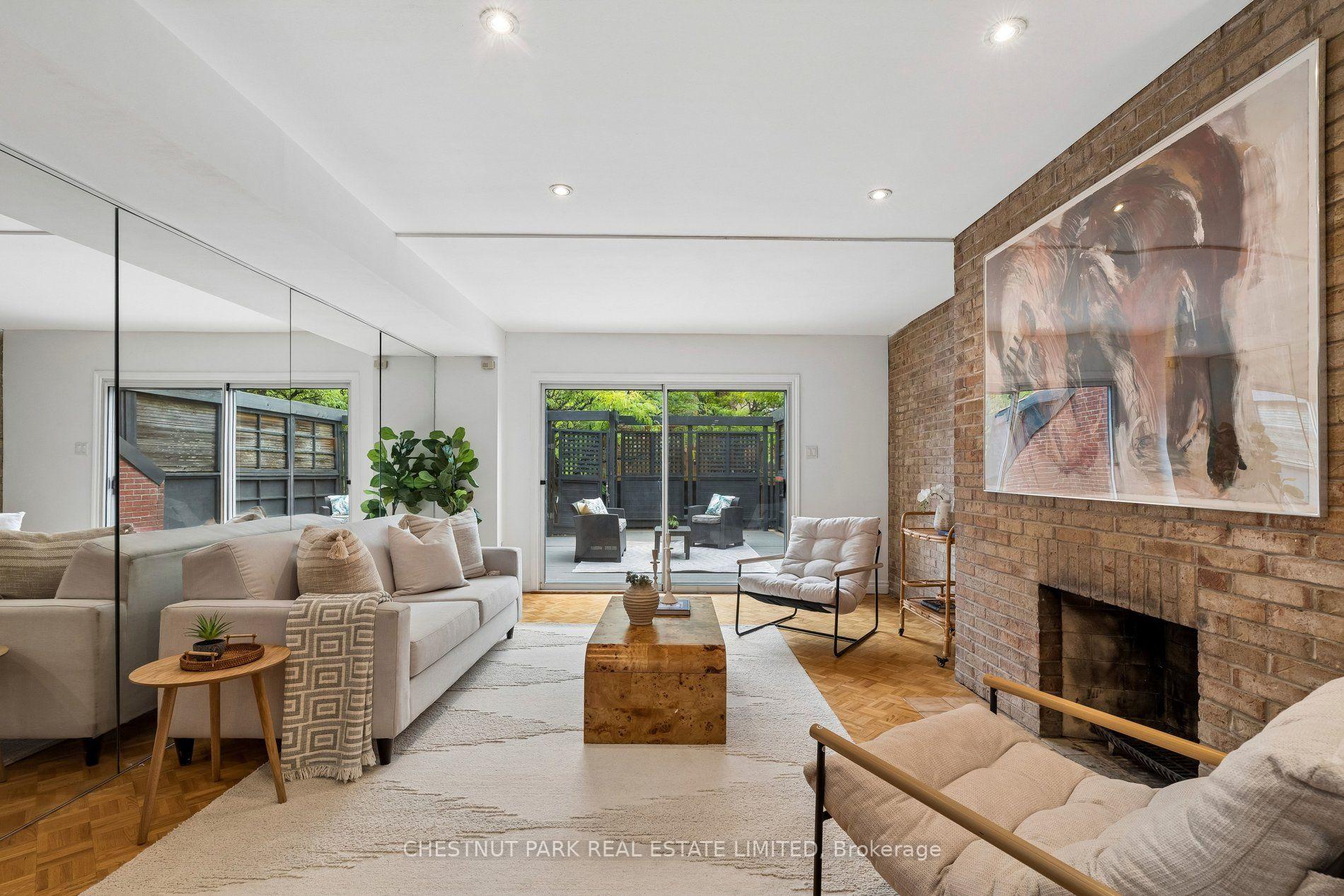 Photo 3 of 76 Alcorn Avenue, Toronto, Yonge-St. Clair — HOMEH