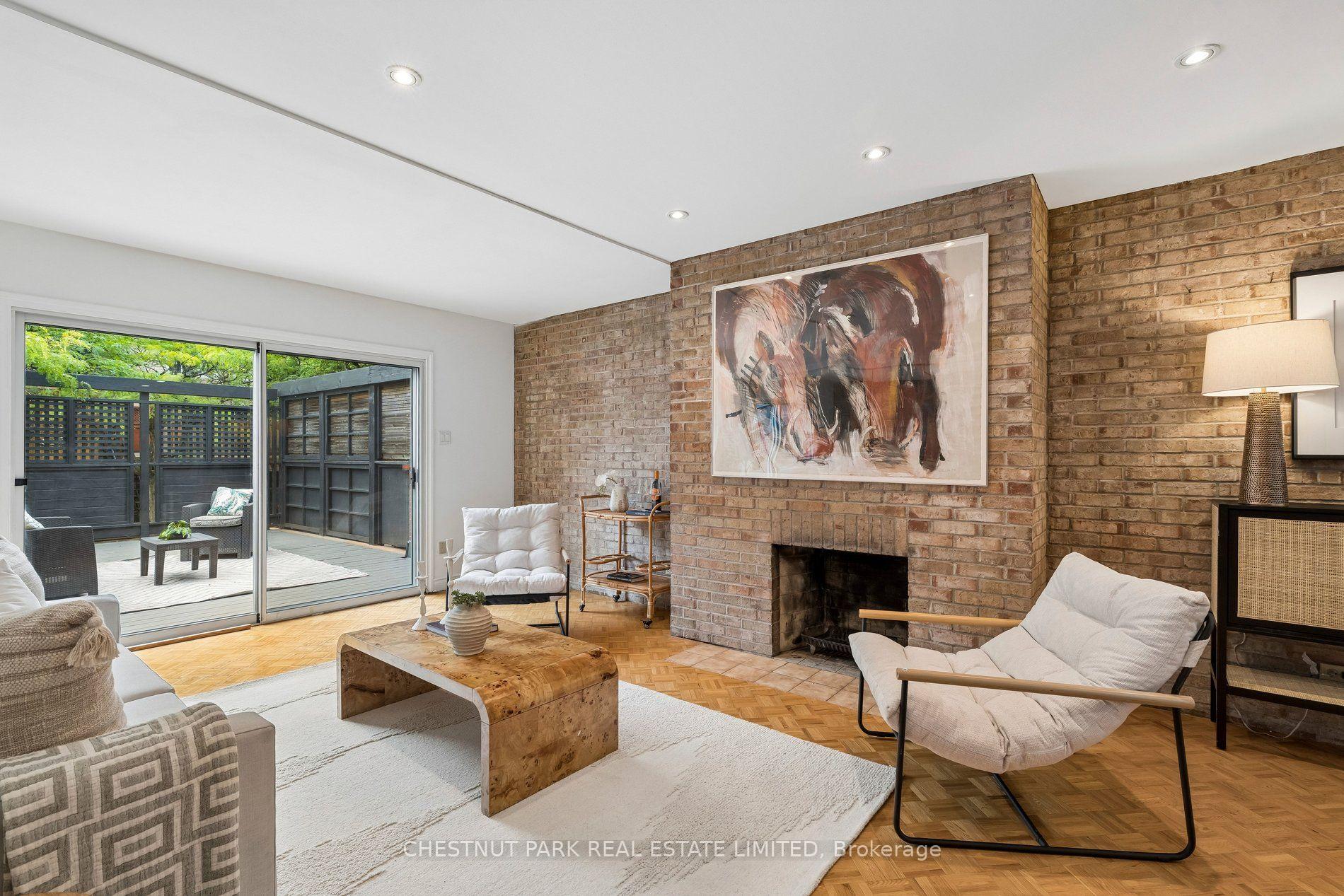 Photo 5 of 76 Alcorn Avenue, Toronto, Yonge-St. Clair — HOMEH