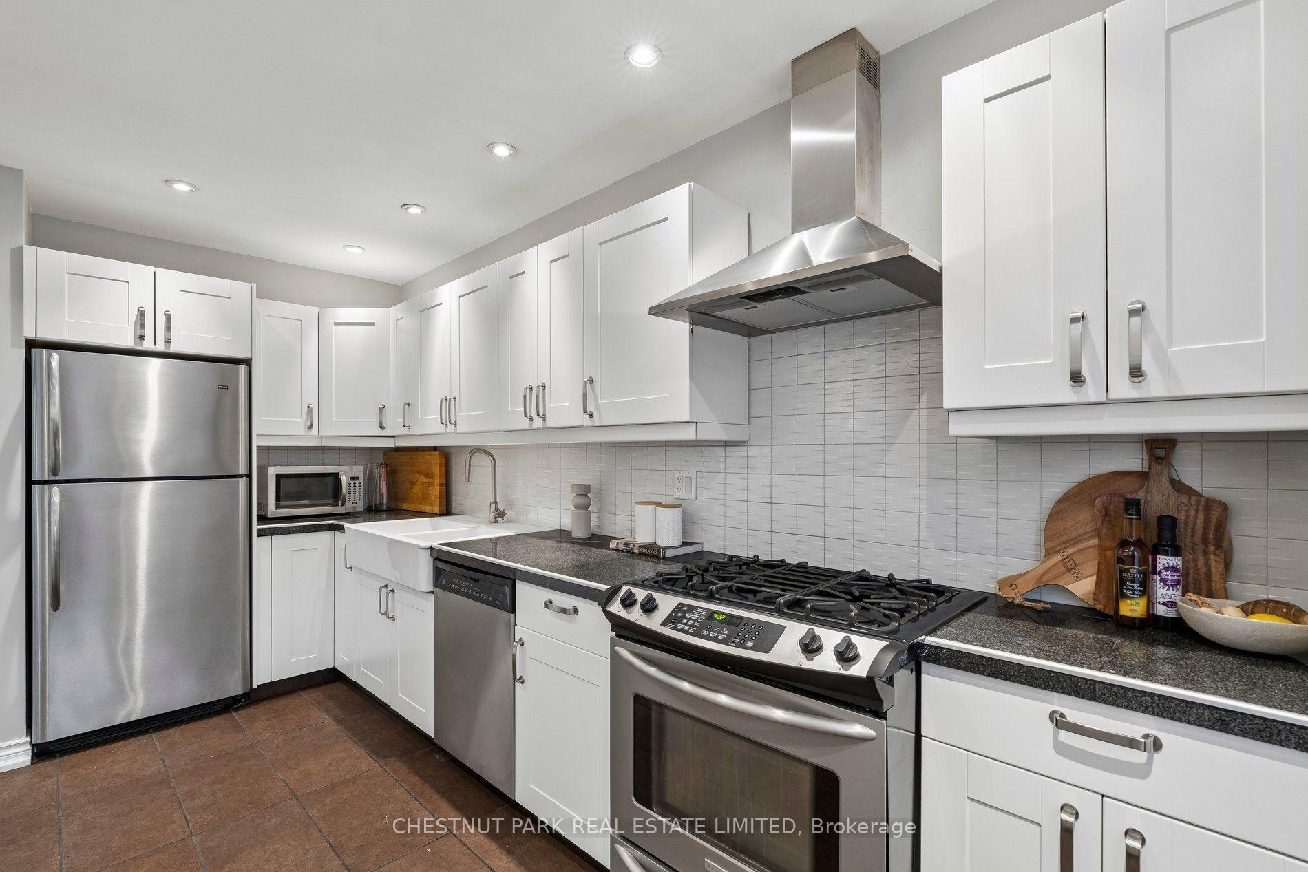 Photo 10 of 76 Alcorn Avenue, Toronto, Yonge-St. Clair — HOMEH