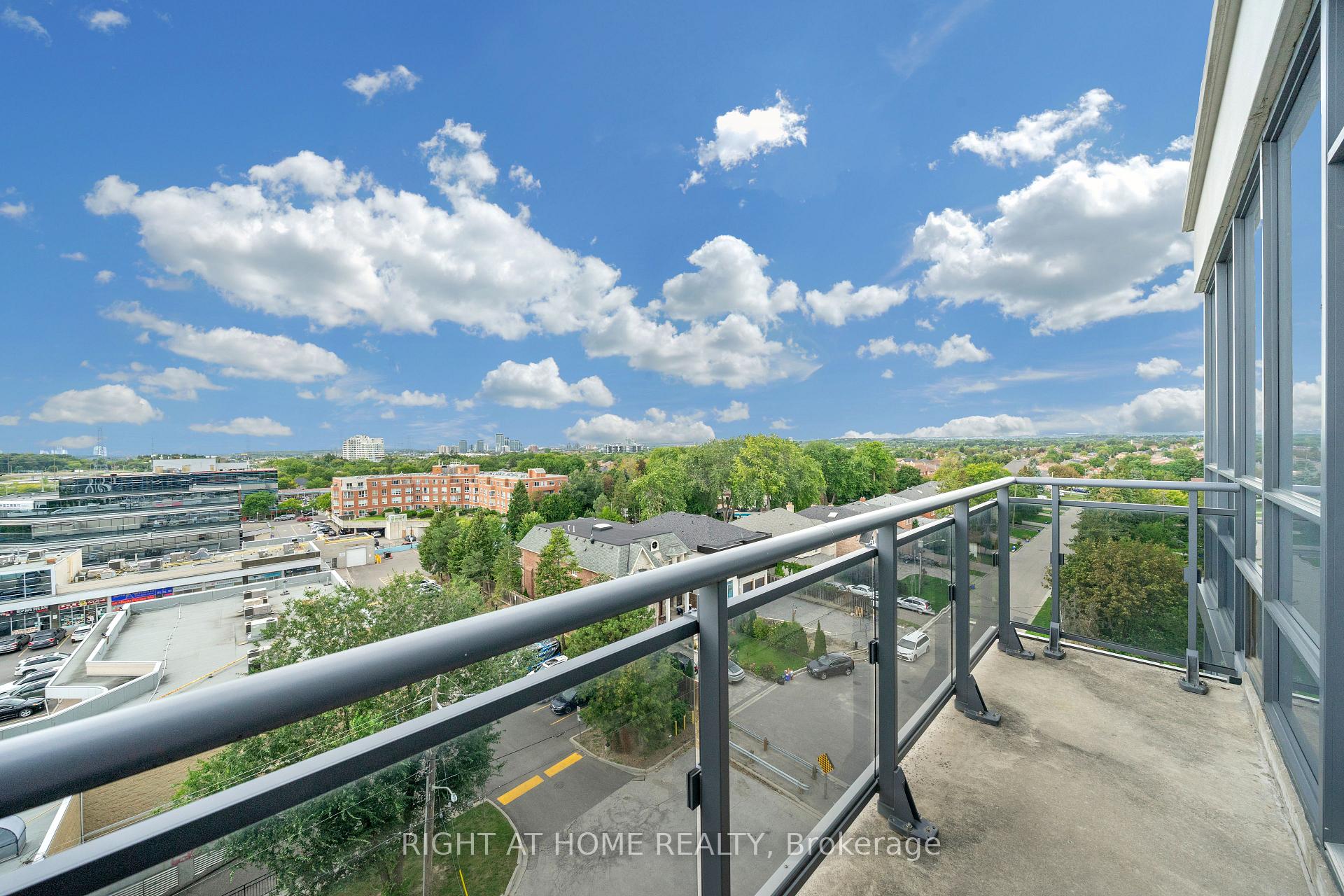 Photo 4 of Unit 1021, 370 Highway 7 E, Richmond Hill, Doncrest — HOMEH