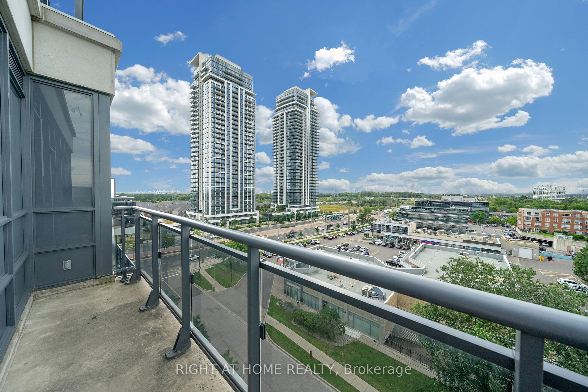 Photo 5 of Unit 1021, 370 Highway 7 E, Richmond Hill, Doncrest — HOMEH