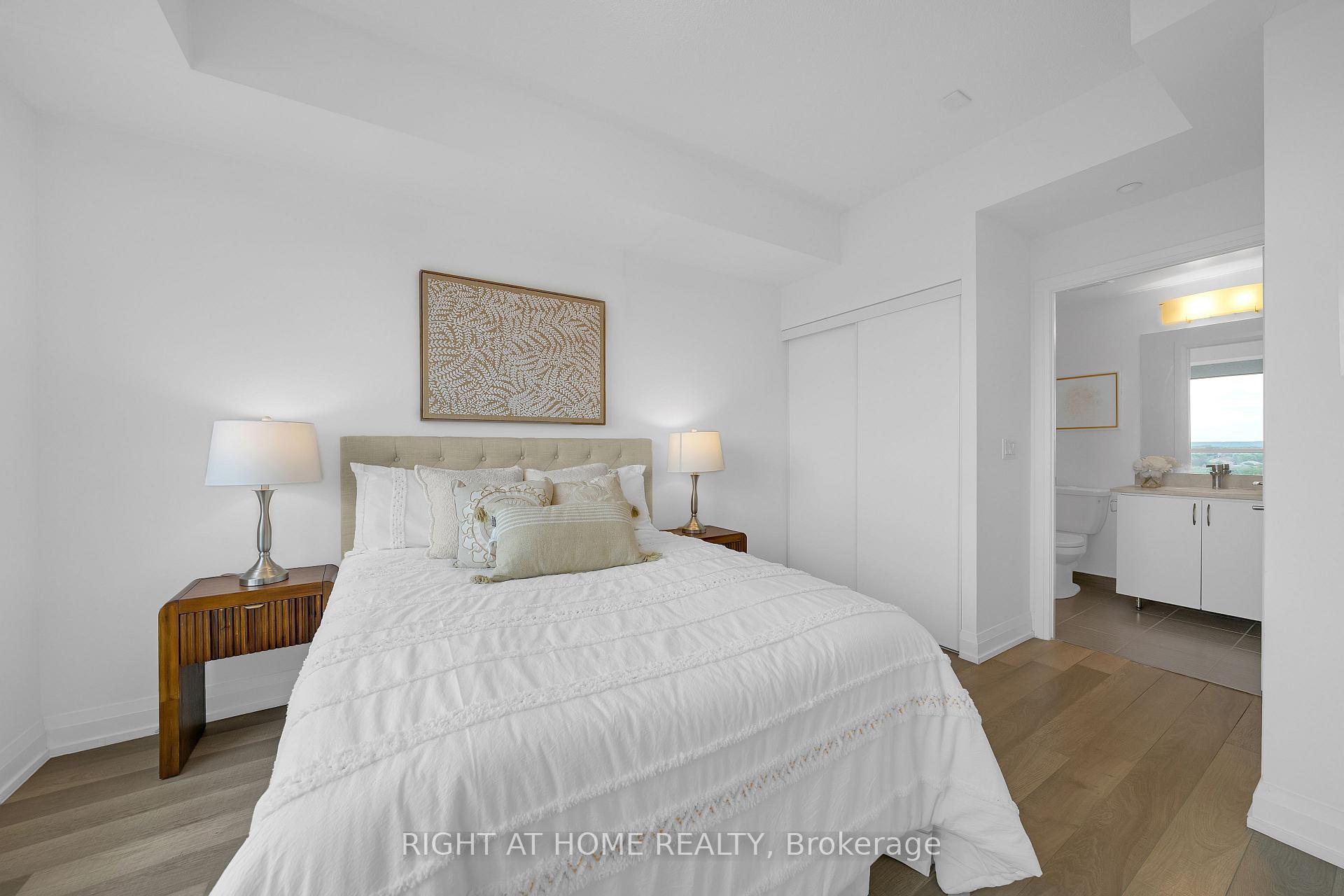 Photo 7 of Unit 1021, 370 Highway 7 E, Richmond Hill, Doncrest — HOMEH