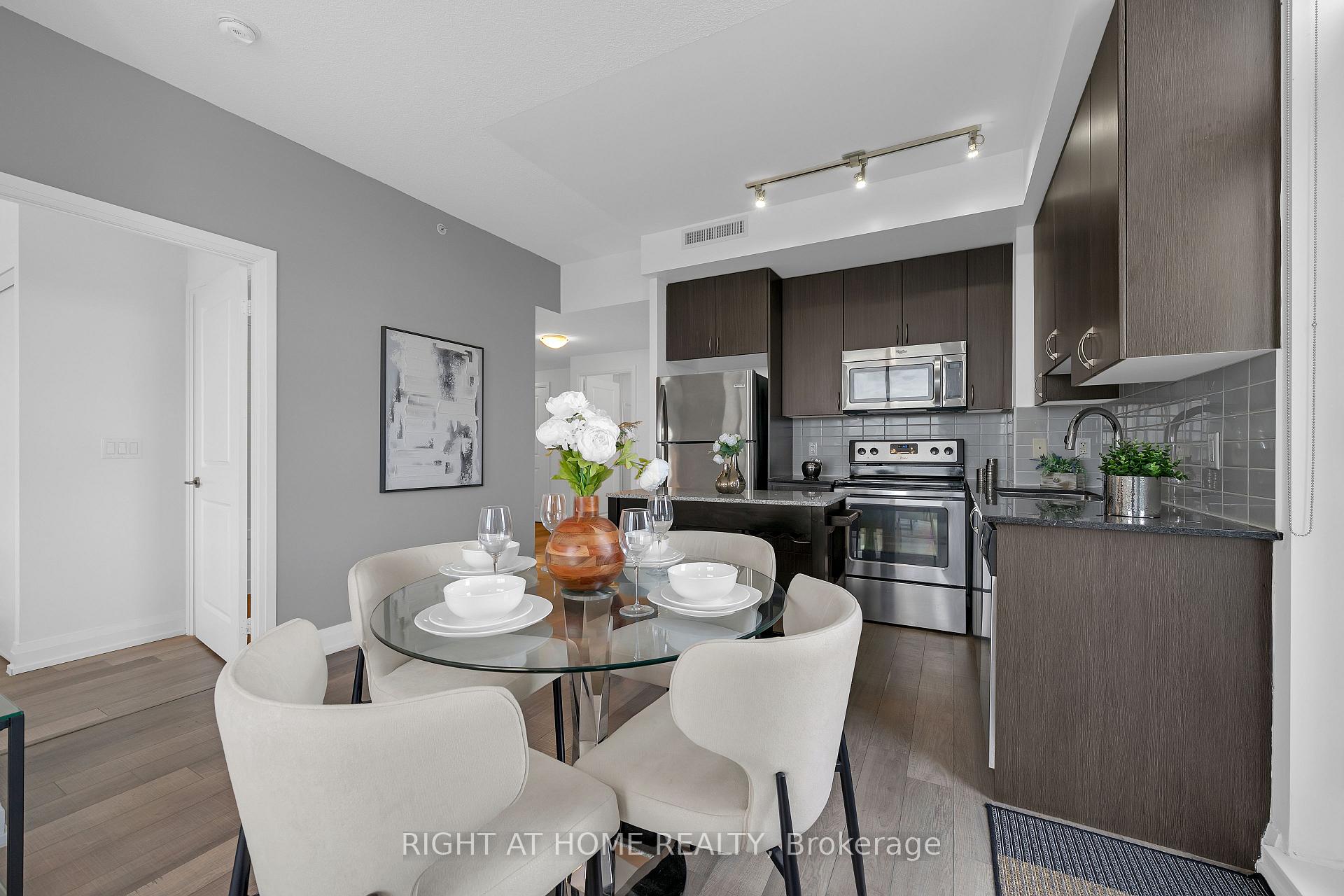 Photo 18 of Unit 1021, 370 Highway 7 E, Richmond Hill, Doncrest — HOMEH