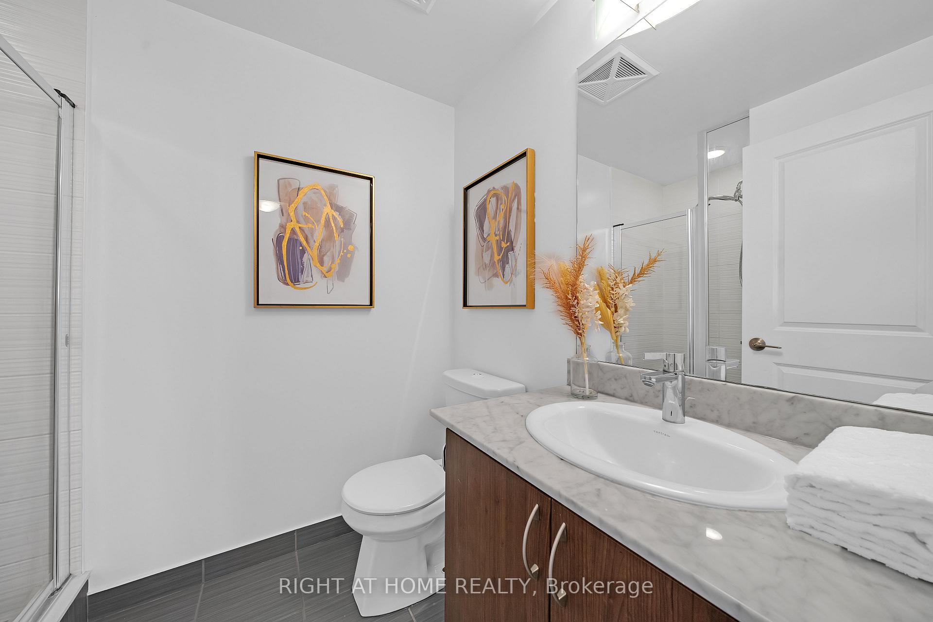 Photo 21 of Unit 1021, 370 Highway 7 E, Richmond Hill, Doncrest — HOMEH