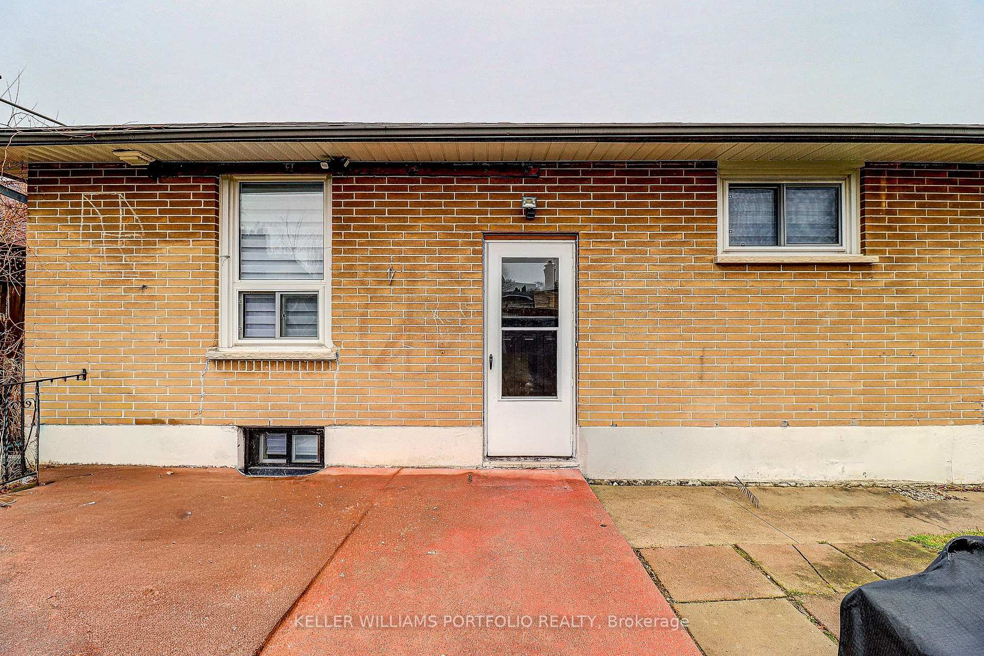 Photo 20 of Unit Lower Level, 962 Willowdale Avenue, Oshawa, Donevan — HOMEH