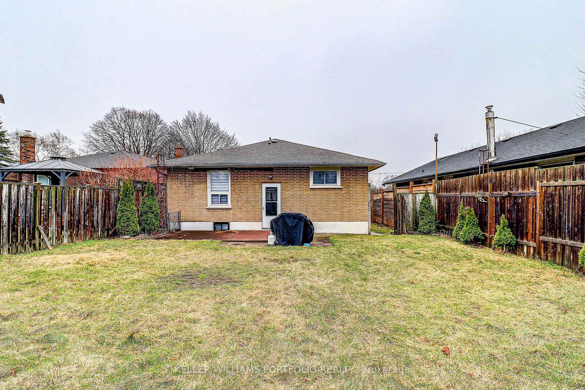 Photo 21 of Unit Lower Level, 962 Willowdale Avenue, Oshawa, Donevan — HOMEH