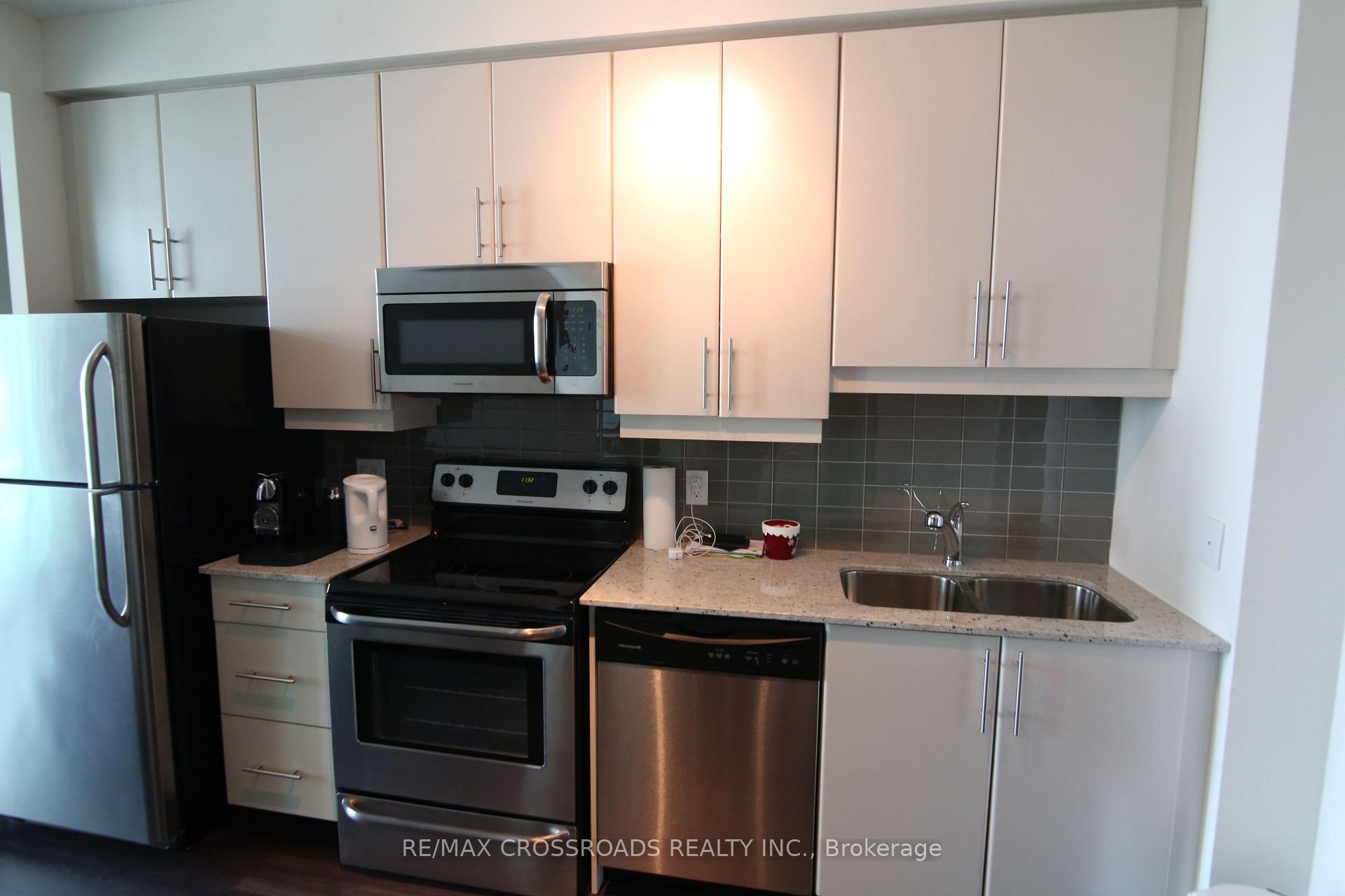 Photo 4 of Unit 1805, 33 Bay Street, Toronto, Waterfront Communities — HOMEH