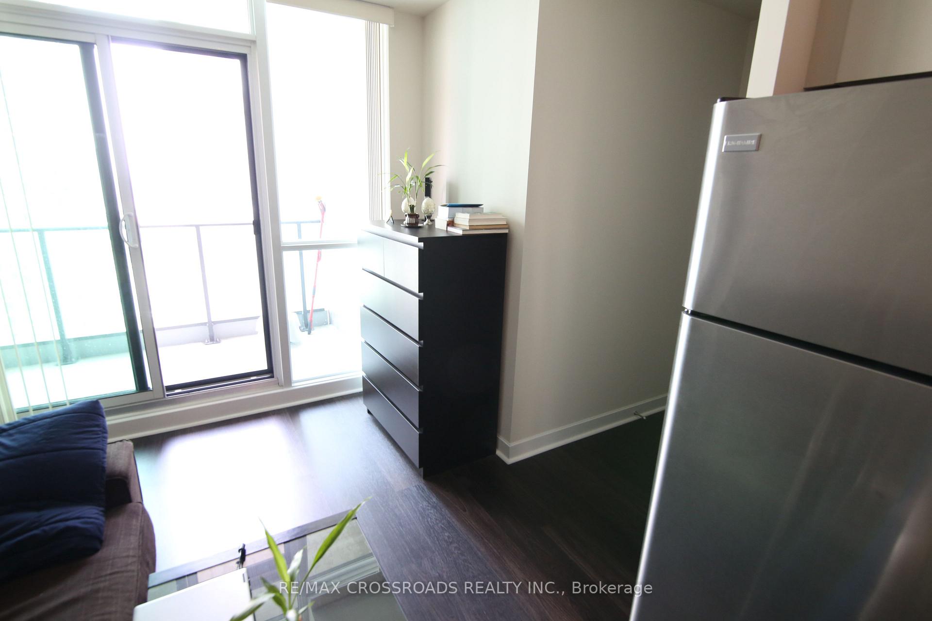 Photo 5 of Unit 1805, 33 Bay Street, Toronto, Waterfront Communities — HOMEH