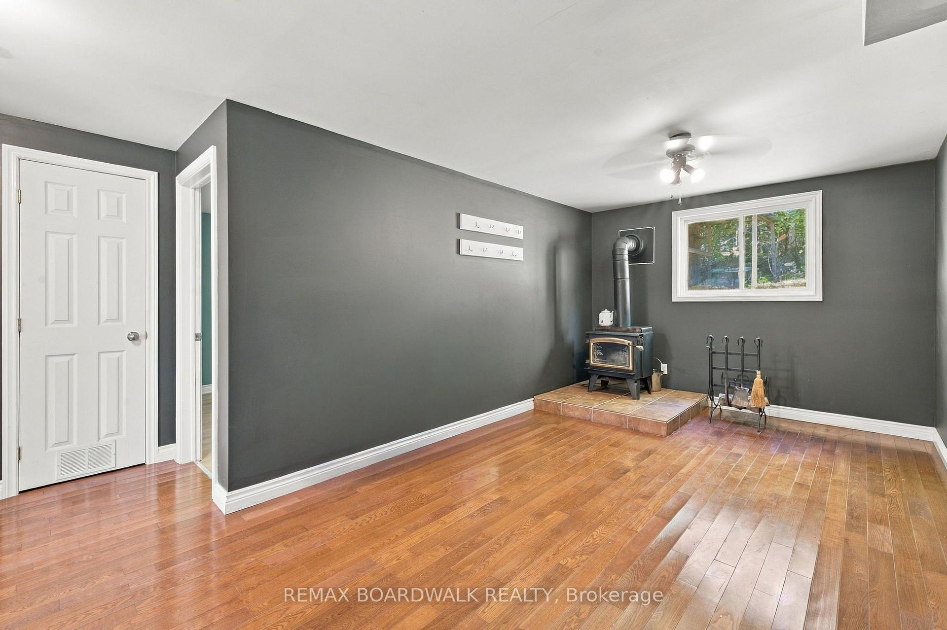 Photo 18 of 6043 511 Highway, Lanark Highlands, Lanark Highlands (Lanark) Twp — HOMEH