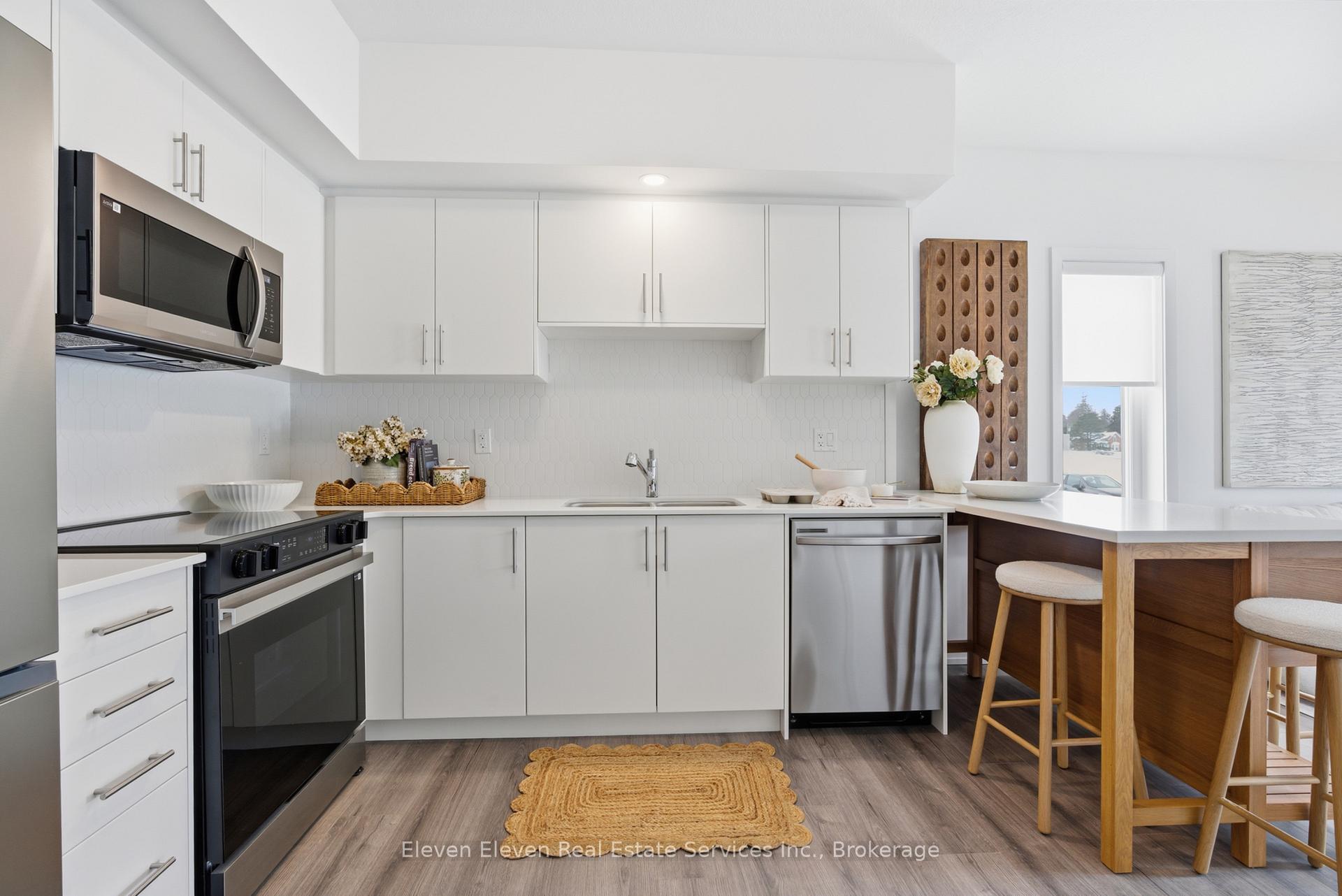 Photo 5 of Unit 55, 331 Clair Road E, Guelph, Pineridge/Westminster Woods — HOMEH