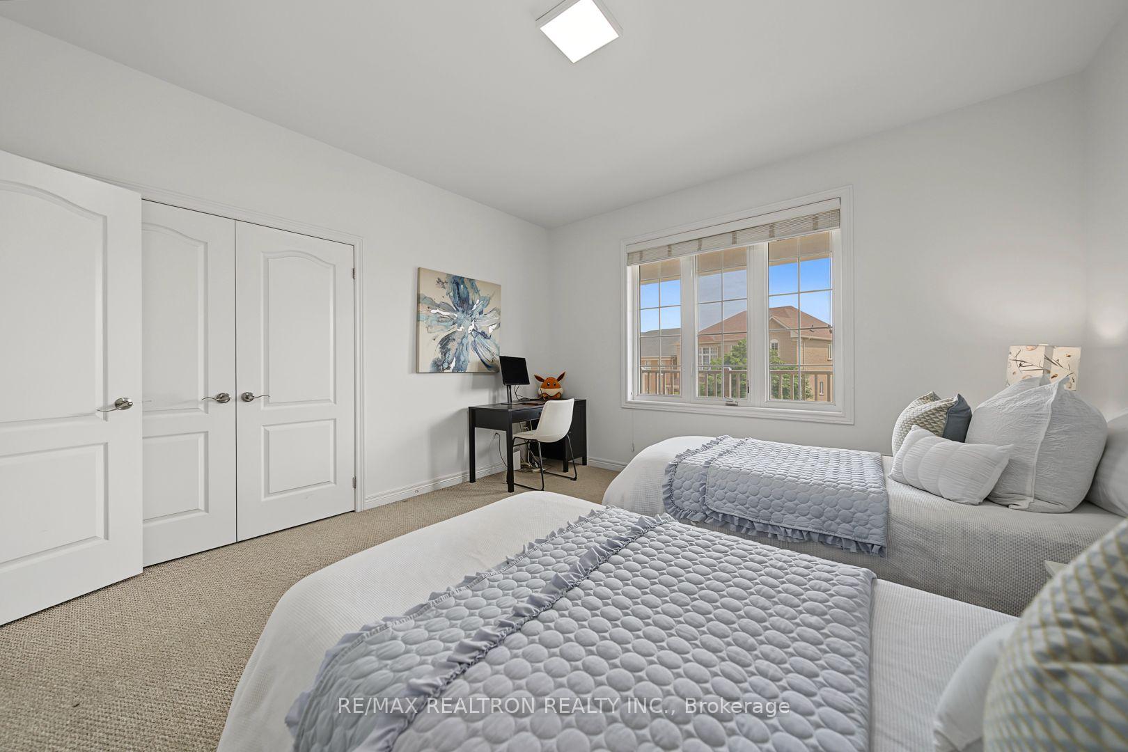 Photo 31 of 28 Brightside Avenue, Richmond Hill, Jefferson — HOMEH