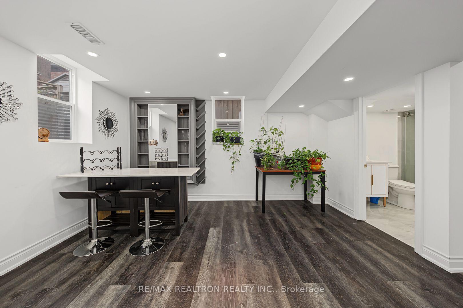 Photo 43 of 28 Brightside Avenue, Richmond Hill, Jefferson — HOMEH