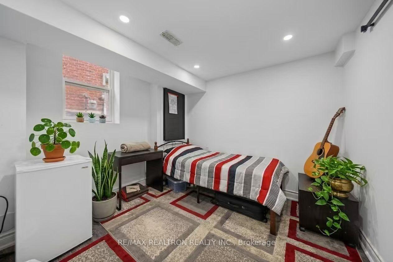 Photo 46 of 28 Brightside Avenue, Richmond Hill, Jefferson — HOMEH