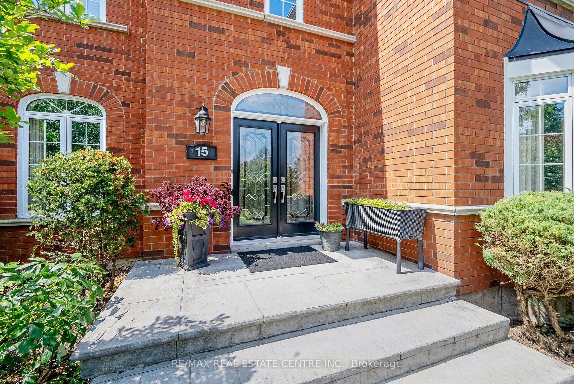 Photo 7 of 15 Trillium Terrace, Halton Hills, Rural Halton Hills — HOMEH