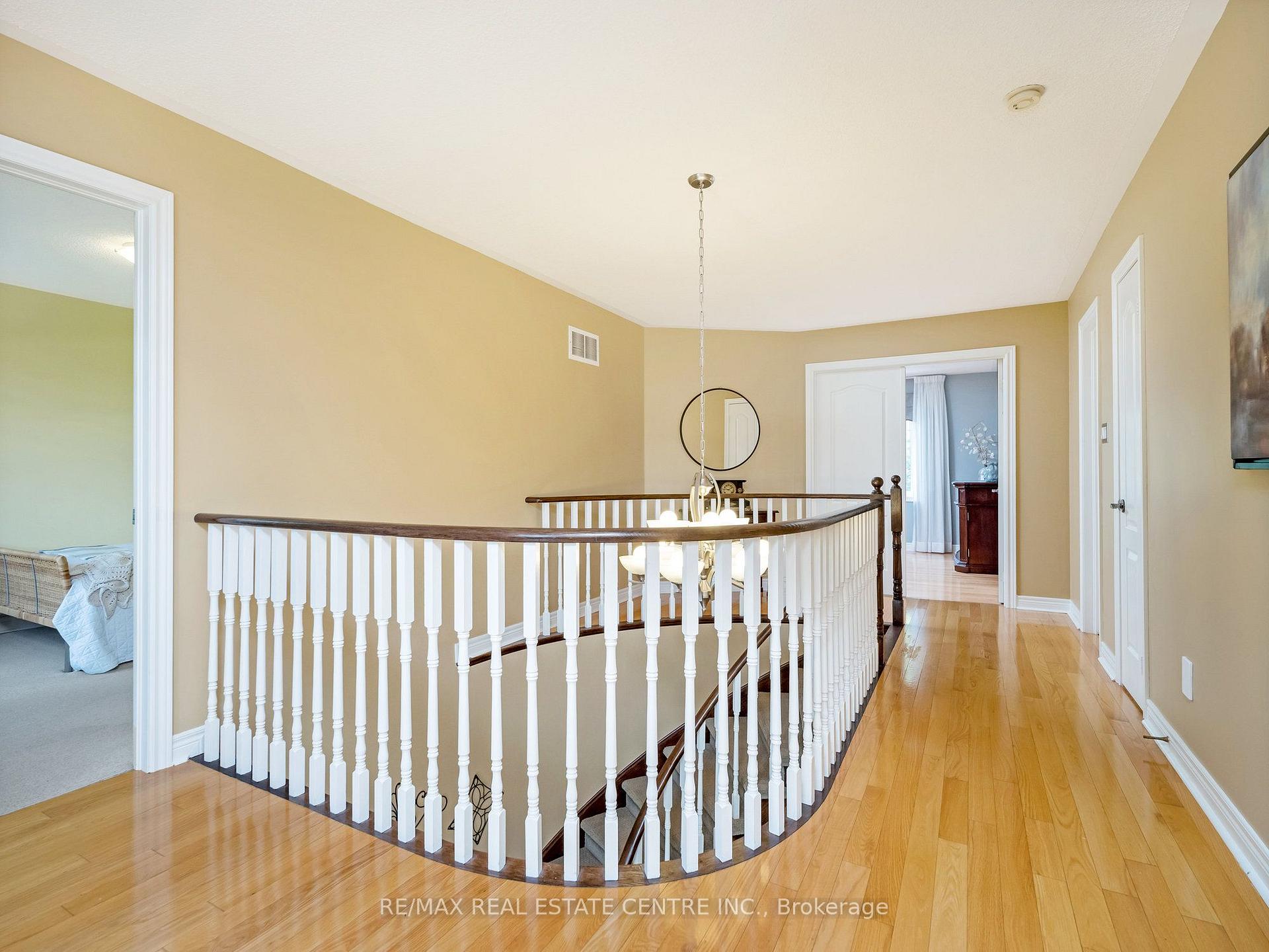 Photo 19 of 15 Trillium Terrace, Halton Hills, Rural Halton Hills — HOMEH